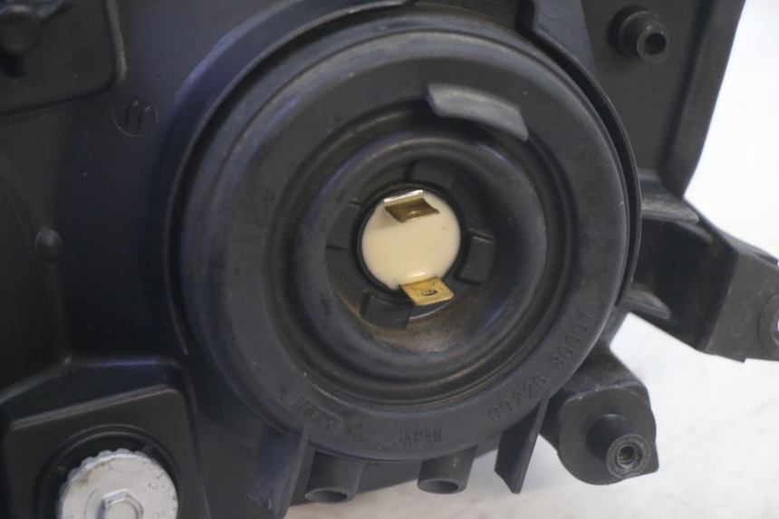 photo de FARO DELANTERO YAMAHA TDM ABS 900 (2002 - 2014) - Recambio usado revisado