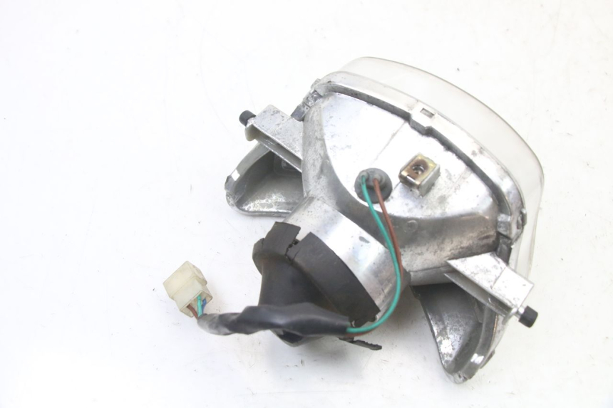 photo de FARO DELANTERO PEUGEOT TWEET PRO CARGO 50 (2018 - 2020) - Primer plano técnico