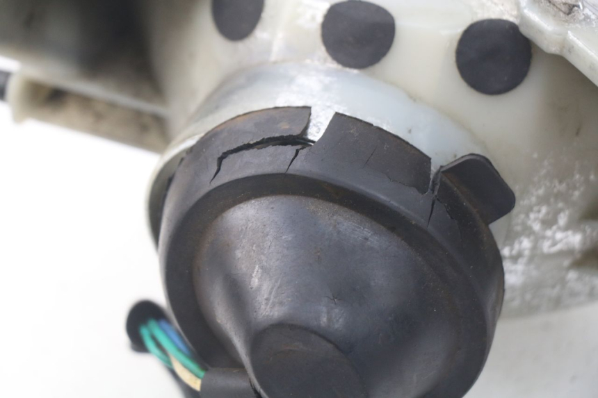 photo de FARO DELANTERO PEUGEOT TWEET 125 (2010 - 2017)