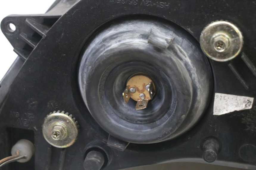 photo de FARO DELANTERO SUZUKI UH BURGMAN 125 (2002 - 2006)