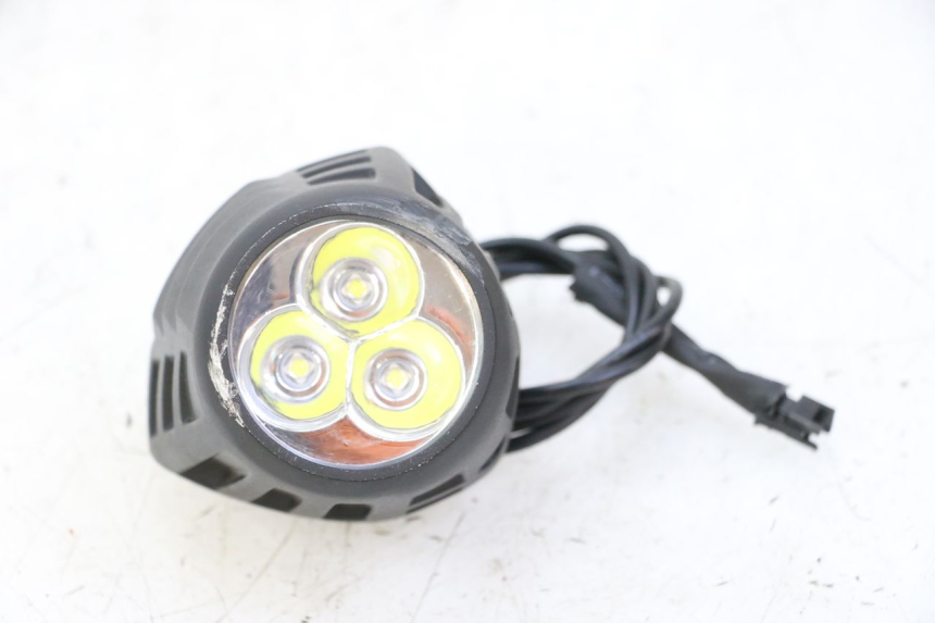 photo de FARO DELANTERO DUALTRON VICTOR LIMITED 1