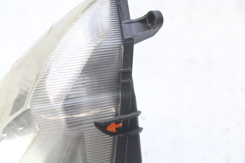 photo de FARO DELANTERO PEUGEOT VIVACITY 125 (2010 - 2017)