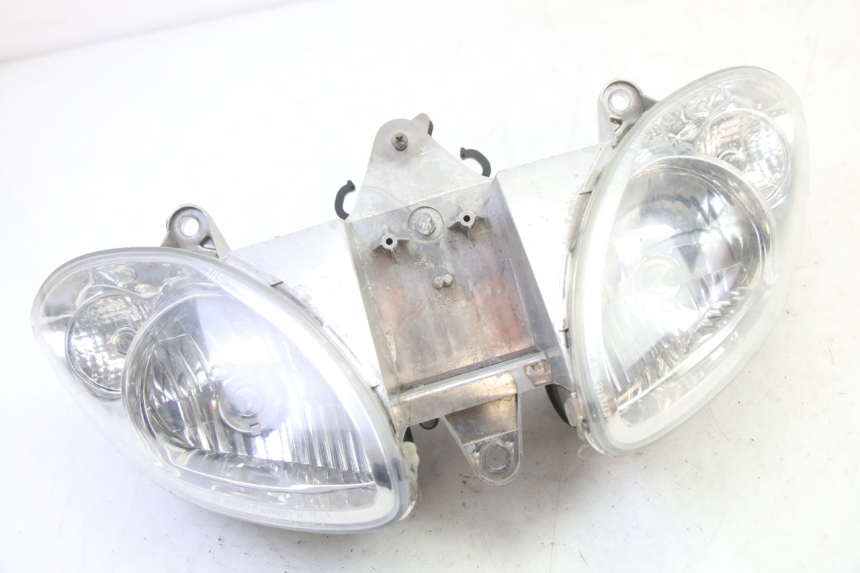 photo de FARO DELANTERO PIAGGIO X9 EVOLUTION 125 (2003 - 2007)