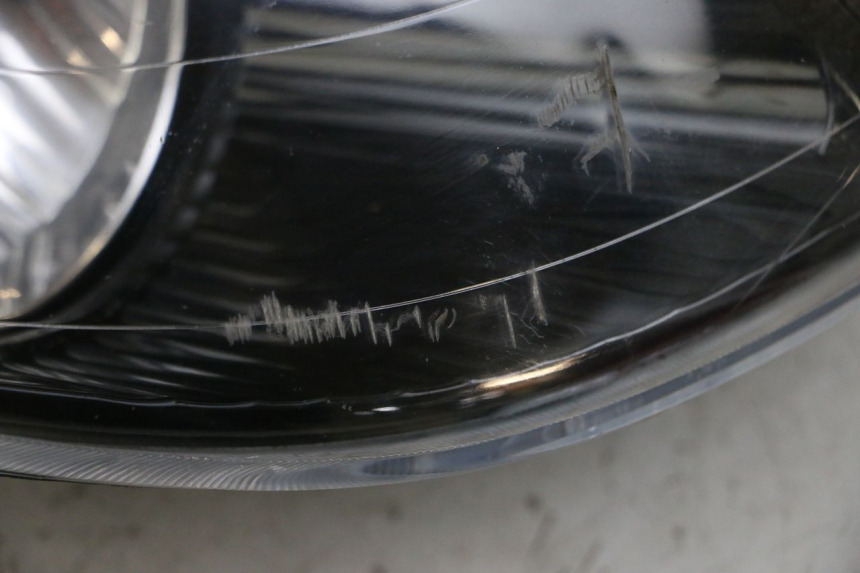 photo de FARO DELANTERO PIAGGIO XEVO - X EVO 125 (2007 - 2017) - Inspección visual detallada