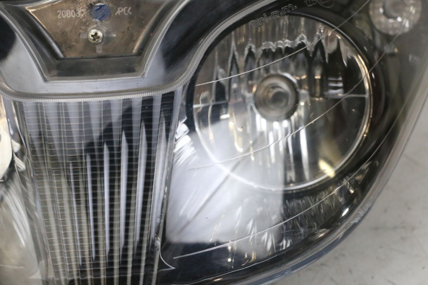 photo de FARO DELANTERO PIAGGIO XEVO - X EVO 125 (2007 - 2017) - Ángulo de visión alternativo