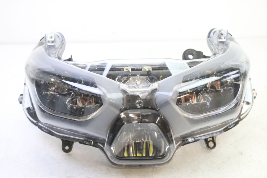 photo de FARO DELANTERO YAMAHA XMAX X-MAX 125 (2021 - 2025)