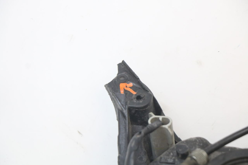 photo de FARO DELANTERO YAMAHA FJR ABS 1300 (2006 - 2012)
