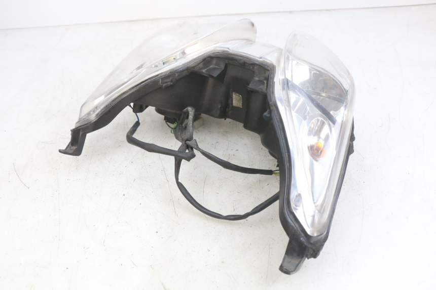 photo de FARO DELANTERO YAMAHA X-MAX XMAX 250 (2006 - 2009)