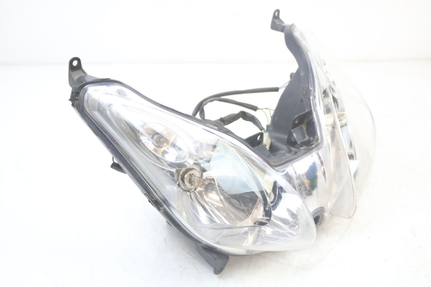 photo de FARO DELANTERO YAMAHA X-MAX XMAX 250 (2006 - 2009)