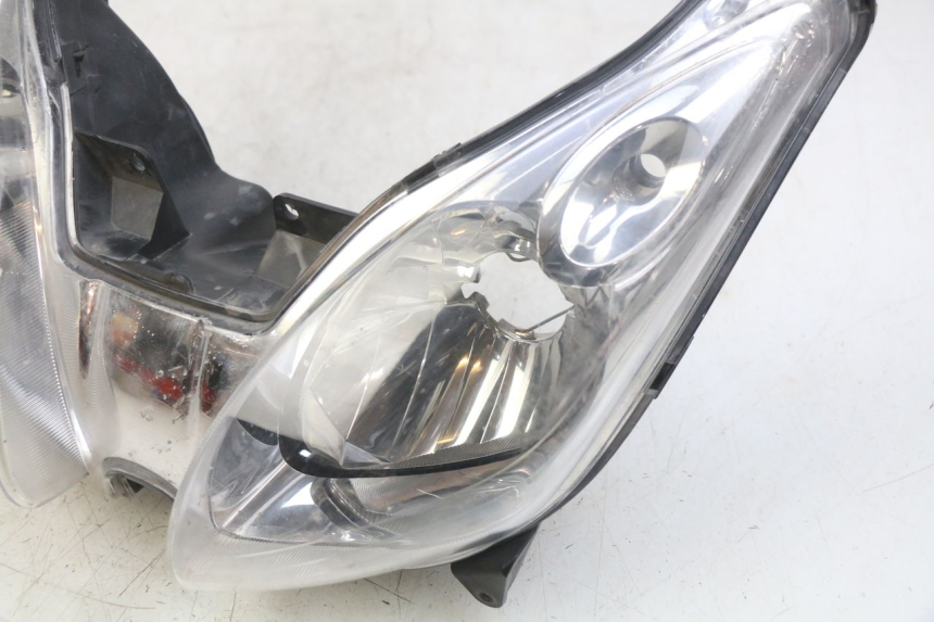 photo de FARO DELANTERO YAMAHA XMAX X-MAX 125 (2006 - 2009)