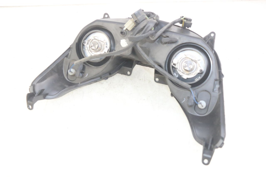 photo de FARO DELANTERO YAMAHA XMAX X-MAX 125 (2006 - 2009)