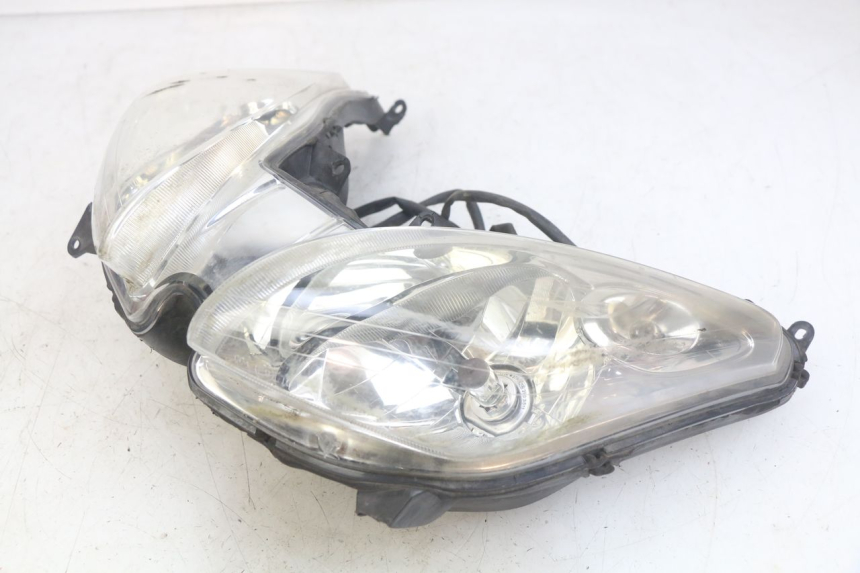 photo de FARO DELANTERO YAMAHA XMAX X-MAX 125 (2006 - 2009)