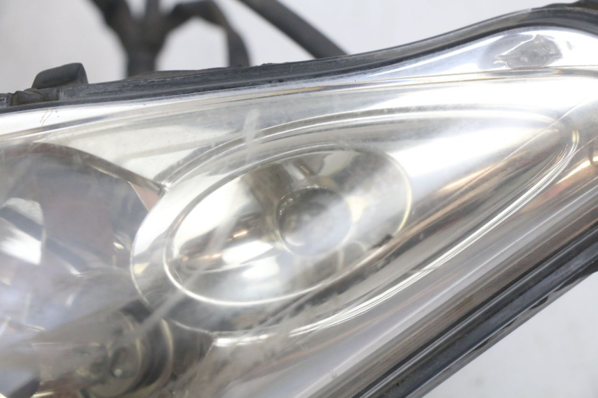 photo de FARO DELANTERO YAMAHA XMAX X-MAX 125 (2006 - 2009)