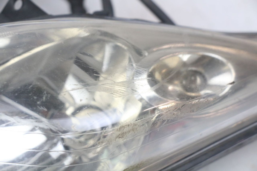 photo de FARO DELANTERO YAMAHA XMAX X-MAX 125 (2006 - 2009)