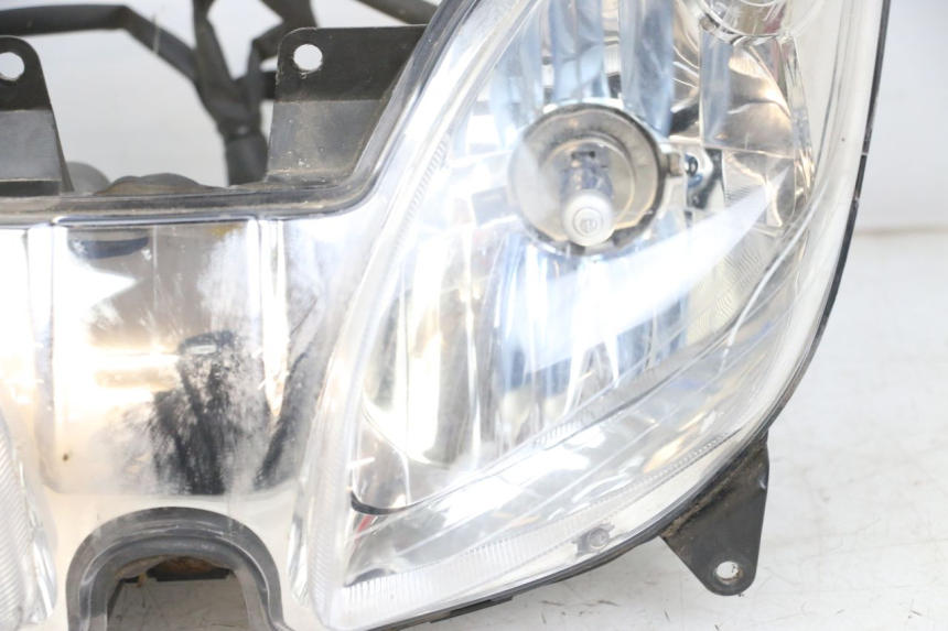 photo de FARO DELANTERO YAMAHA XMAX X-MAX 125 (2006 - 2009)