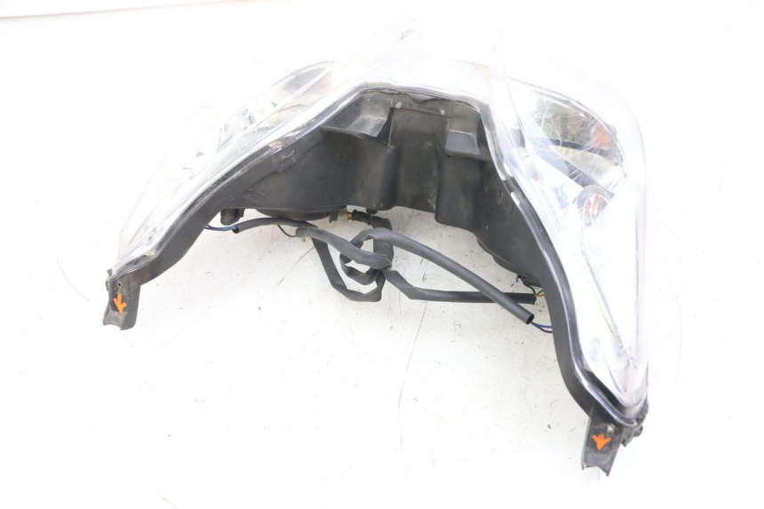 photo de FARO DELANTERO YAMAHA XMAX X-MAX 125 (2006 - 2009)