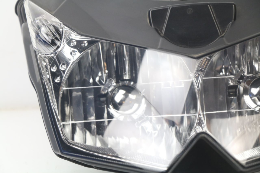 photo de FARO DELANTERO KAWASAKI Z ABS 750 (2007 - 2013)