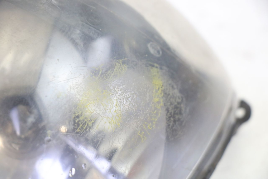 photo de FARO DELANTERO PIAGGIO ZIP 4T 50 (2018 - 2020) - Zoom estado de uso