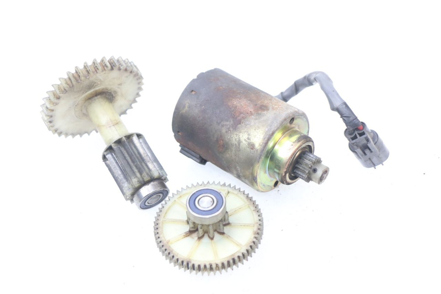 photo de PIñóN SUZUKI BURGMAN 650 (2002 - 2004)