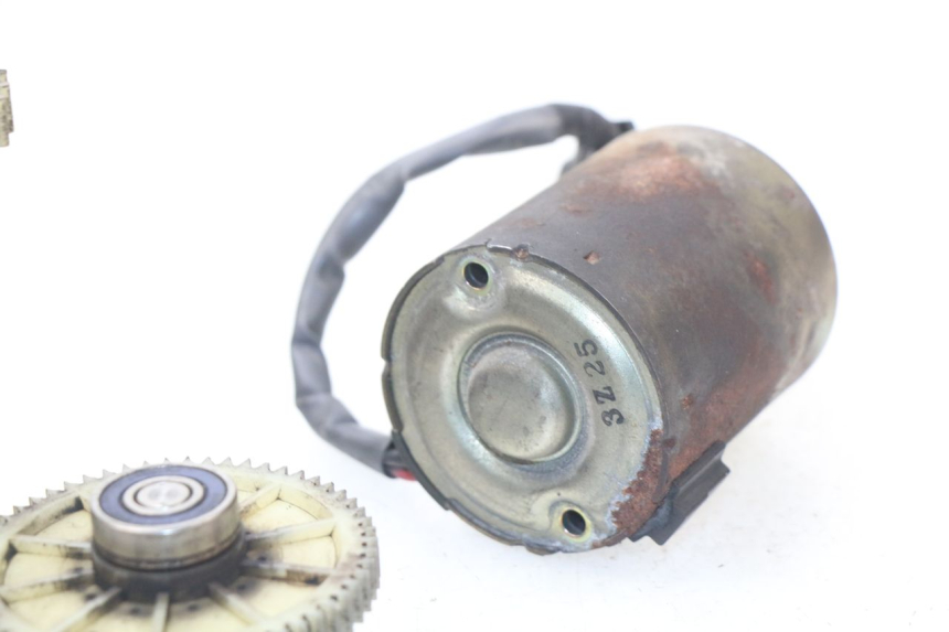 photo de PIñóN SUZUKI BURGMAN 650 (2002 - 2004)