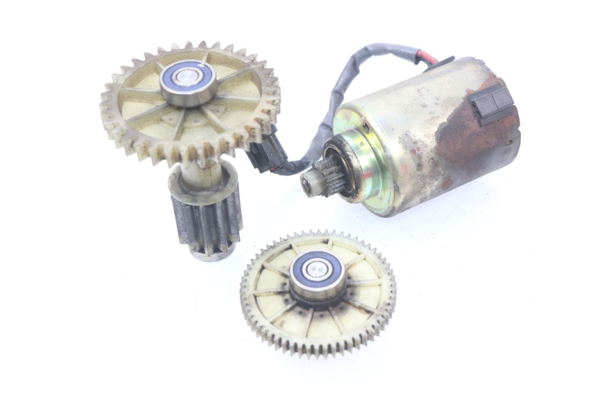 photo de PIñóN SUZUKI BURGMAN 650 (2002 - 2004)