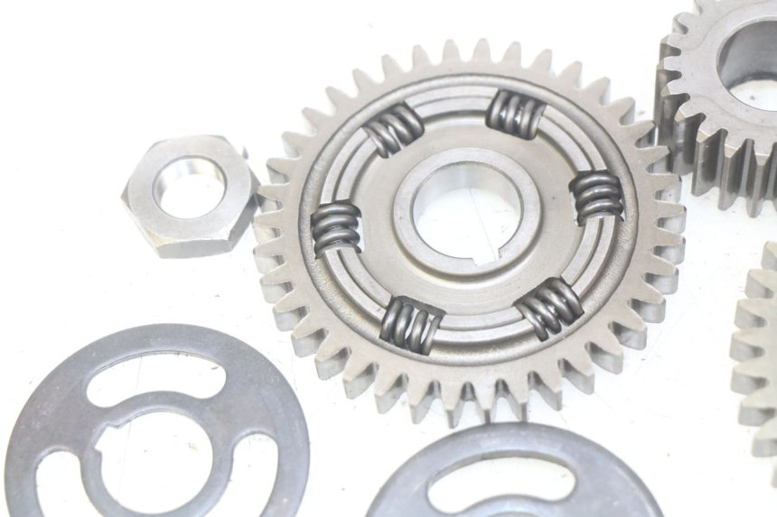photo de PIÑÓN DE TRANSMISIÓN YAMAHA SR 125 (1982 - 2003)