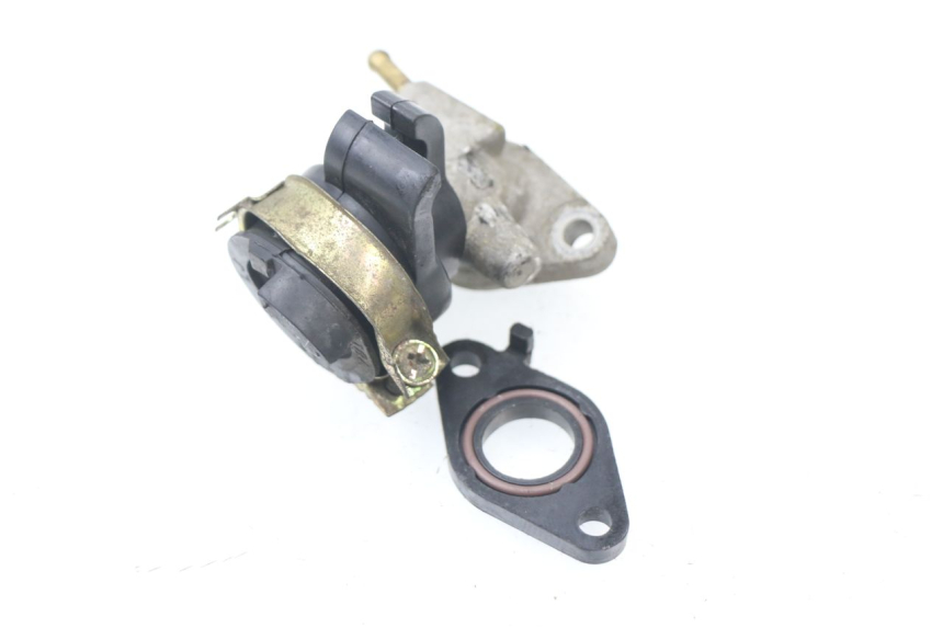 photo de TUBO DE ADMISIÓN TNT MOTOR FASTINO 4T 50 (2013 - 2019)