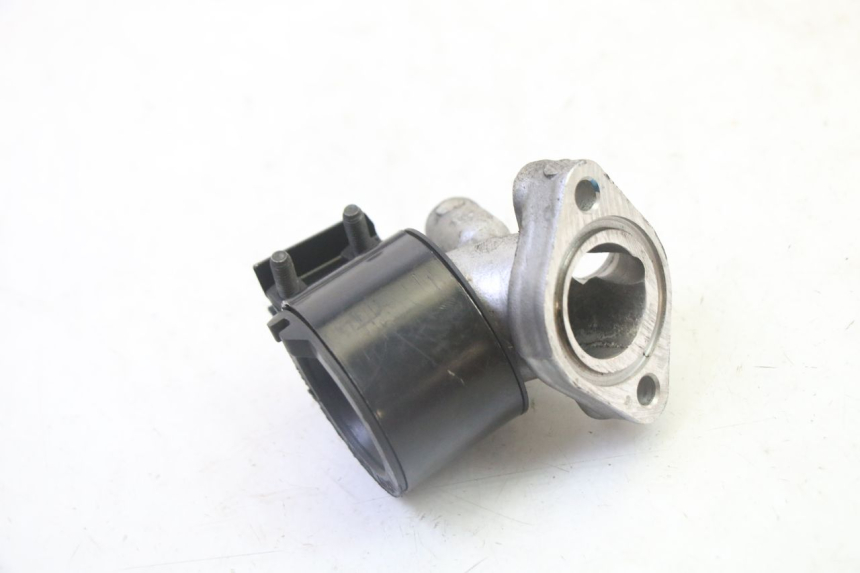 photo de TUBO DE ADMISIÓN HONDA FES S-WING SWING ABS 125 (2007 - 2015)