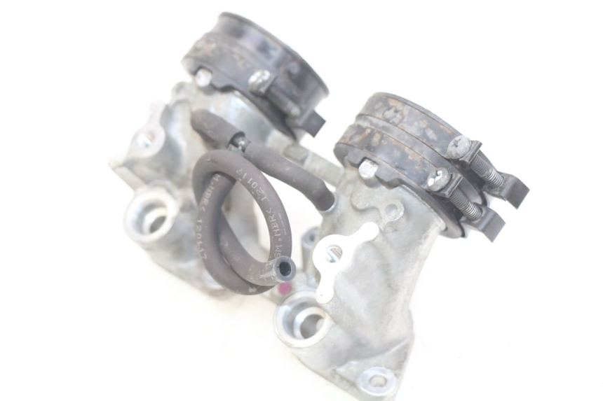 photo de TUBO DE ADMISIÓN HONDA FJS SILVERWING SILVER WING 400 (2009 - 2016)