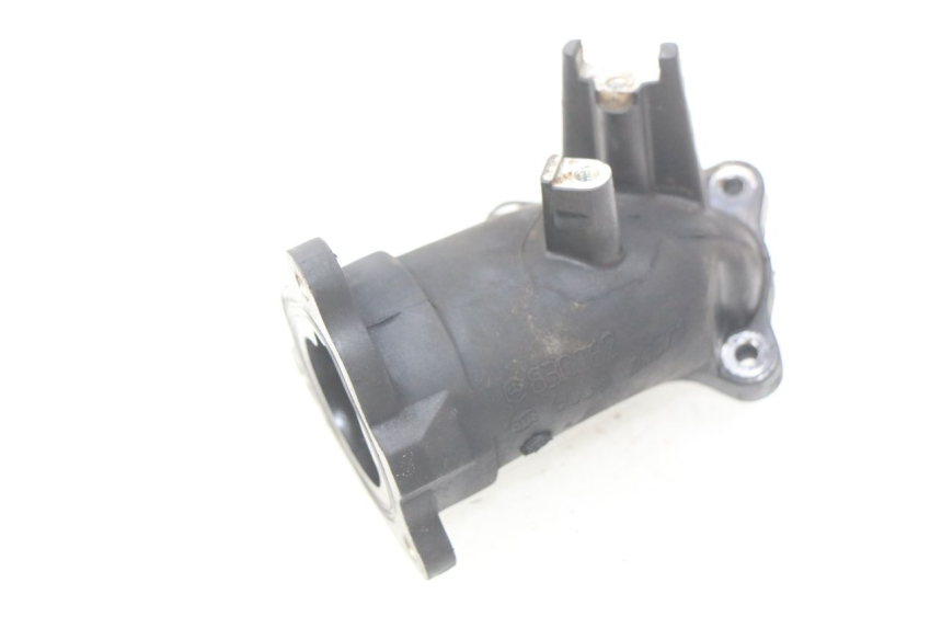 photo de TUBO DE ADMISIÓN PIAGGIO X9 EVOLUTION 500 (2003 - 2005)