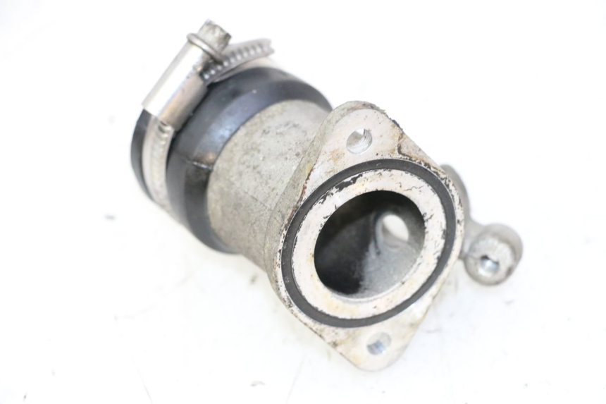 photo de TOMA DE ADMISIóN PEUGEOT SATELIS 125 (2010 - 2012)