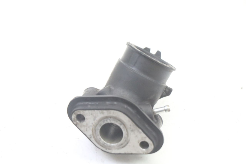 photo de TUBO DE ADMISIÓN PEUGEOT V-CLIC VCLIC 50 (2007 - 2013)