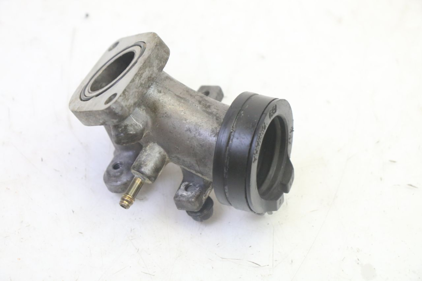 photo de TOMA DE ADMISIóN YAMAHA XMAX X-MAX 125 (2006 - 2009)