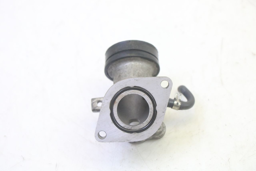 photo de TOBERAS YAMAHA X-MAX XMAX 125 (2010 - 2014) - Otra perspectiva