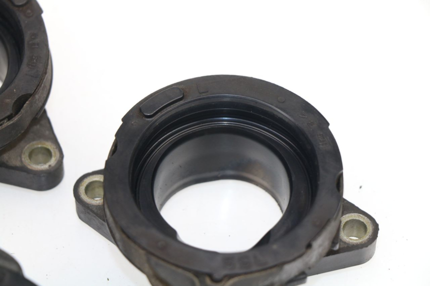 photo de TOBERAS YAMAHA FZ6 FAZER 600 (2007 - 2010)