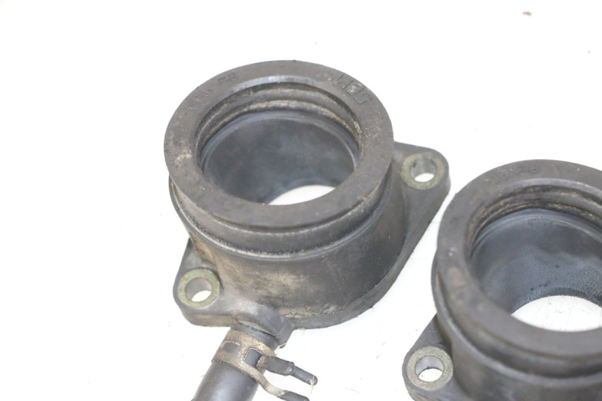 photo de TUBO DE ADMISIÓN YAMAHA FZS FAZER 600 (2001 - 2003)