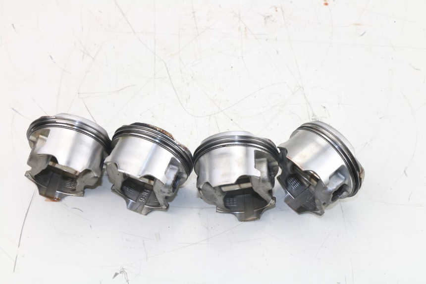 photo de PISTON HONDA CBF N 600 (2004 - 2007)