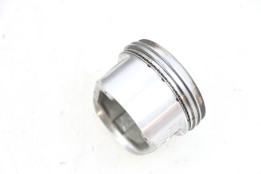 photo de PISTON DAELIM S1 125 (2007 - 2016) - Primer plano técnico