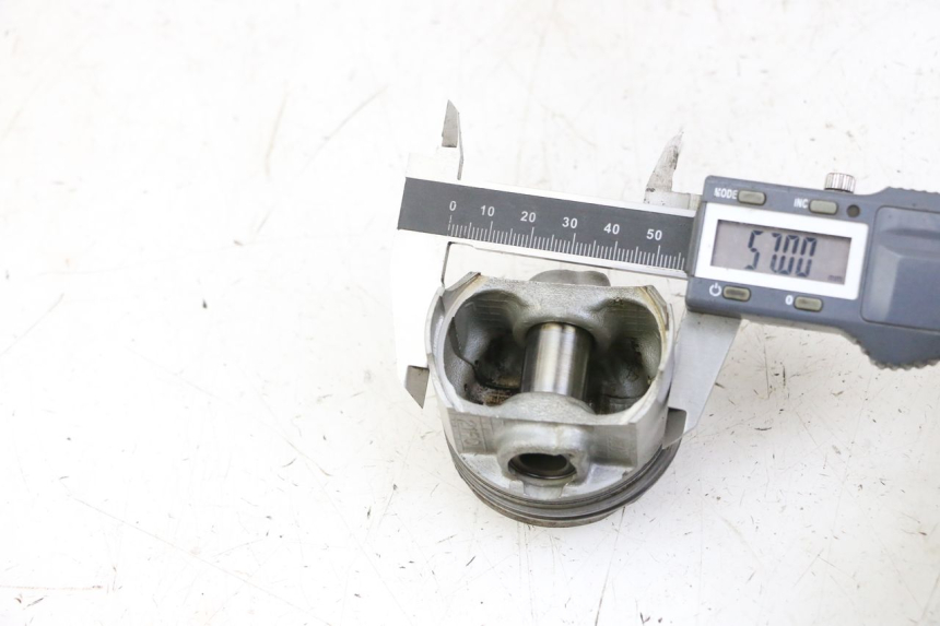 photo de PISTON SUZUKI BURGMAN 125 (2007 - 2014)