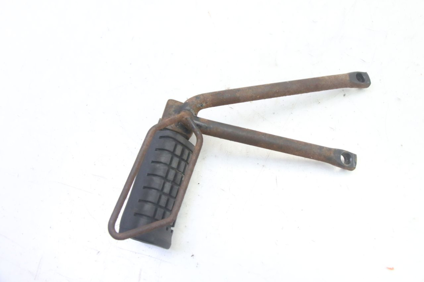 photo de SOPORTE ESTRIBERA TRASERA DERECHA APRILIA ETX 125 (1998 - 2002)