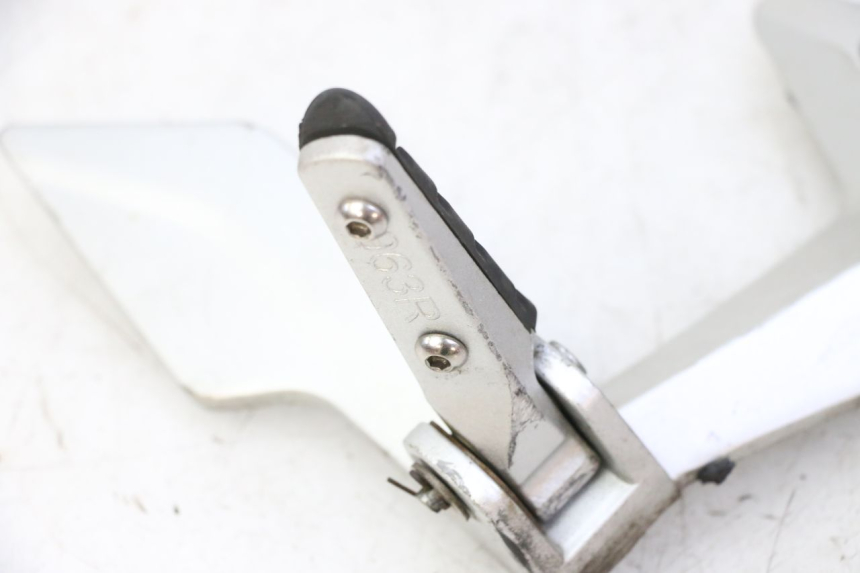 photo de SOPORTE ESTRIBERA TRASERA DERECHA STAHO FH 50 (2018 - 2019)