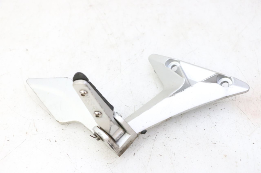 photo de SOPORTE ESTRIBERA TRASERA DERECHA STAHO FH 50 (2018 - 2019)