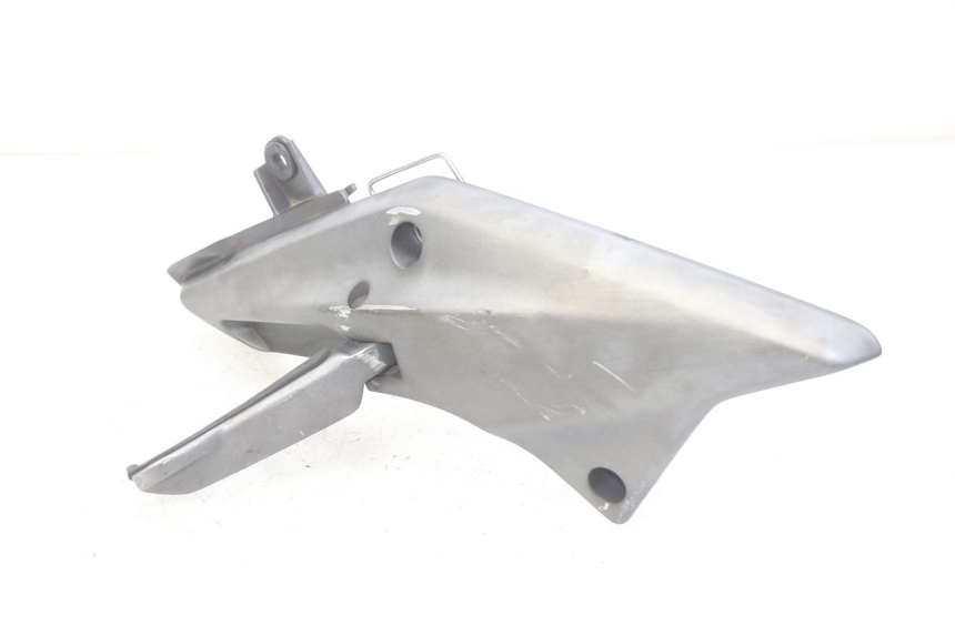 photo de PLATINA APOYA PIE TRASERO DERECHO HONDA FJS SILVERWING SILVER WING 400 (2009 - 2016)