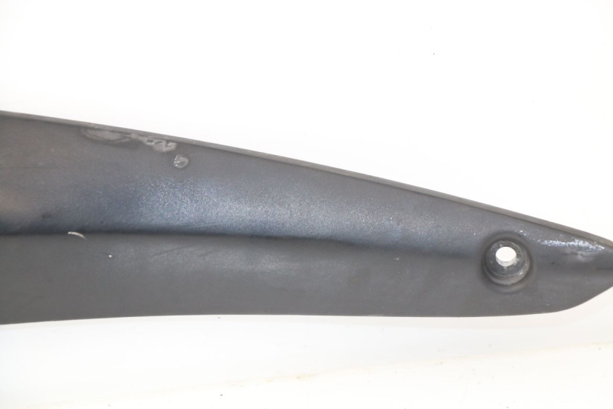 photo de PLATINA APOYA PIE TRASERO DERECHO GILERA NEXUS 125 (2009 - 2013)