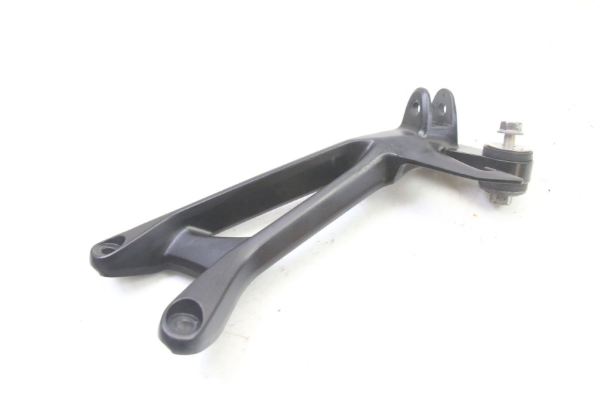 photo de SOPORTE ESTRIBERA TRASERA DERECHA SUZUKI GSR 750 (2011 - 2017)