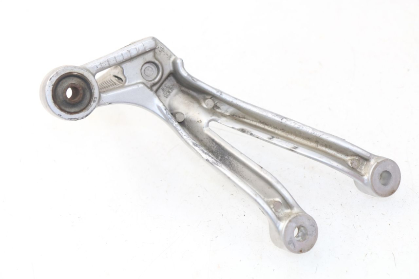 photo de SOPORTE ESTRIBERA TRASERA DERECHA SUZUKI GSX-R GSXR 600 (2001 - 2003)