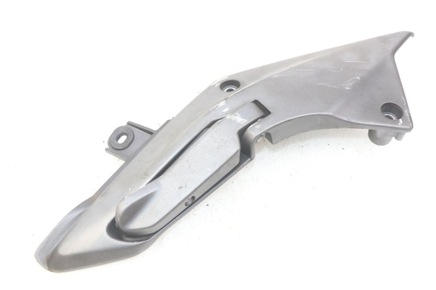 photo de PLATINA APOYA PIE TRASERO DERECHO HONDA FJS SILVERWING SILVER WING 400 (2009 - 2016)