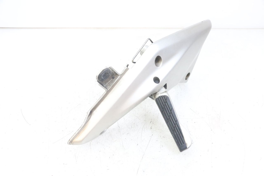 photo de SOPORTE ESTRIBERA TRASERA DERECHA HONDA FJS SILVERWING SILVER WING 600 (2001 - 2010)