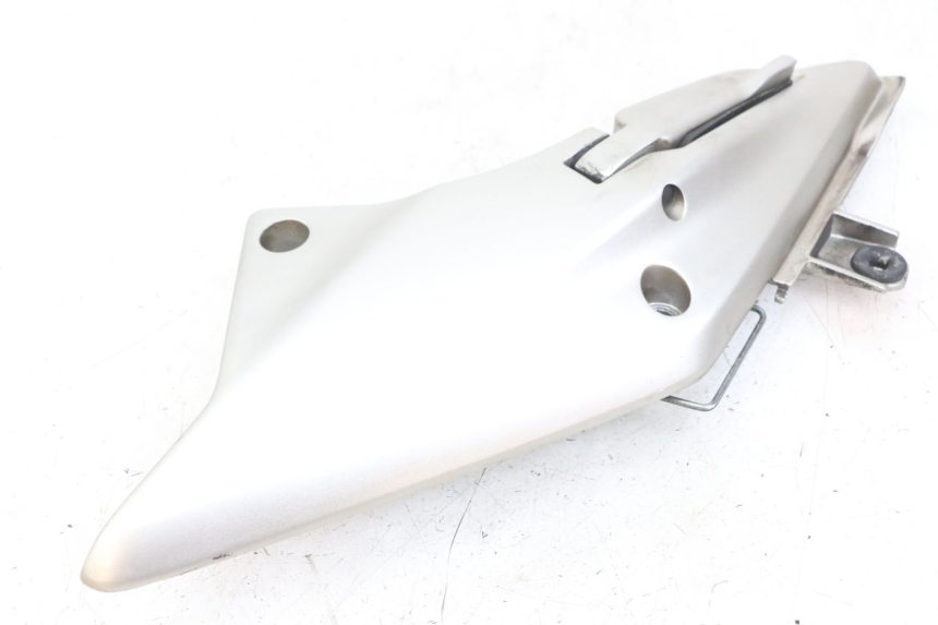 photo de SOPORTE ESTRIBERA TRASERA DERECHA HONDA FJS SILVERWING SILVER WING 600 (2001 - 2010)