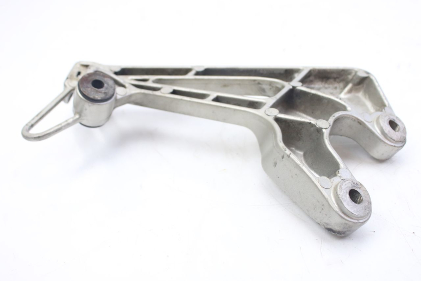 photo de PLATINA APOYA PIE TRASERO DERECHO HONDA VFR FI RC46 800 (1998 - 2001)